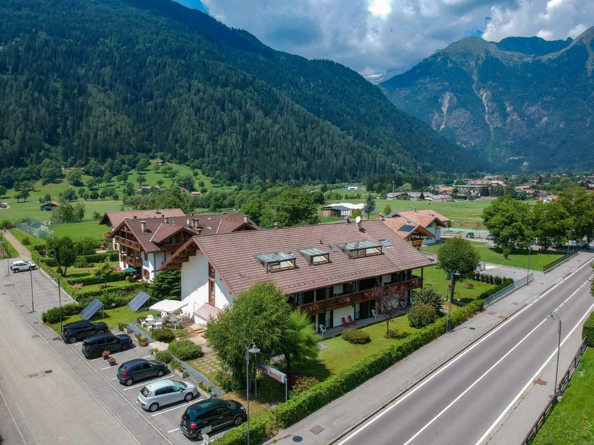 Bepy Hotel Garni Giustino Eksteriør billede